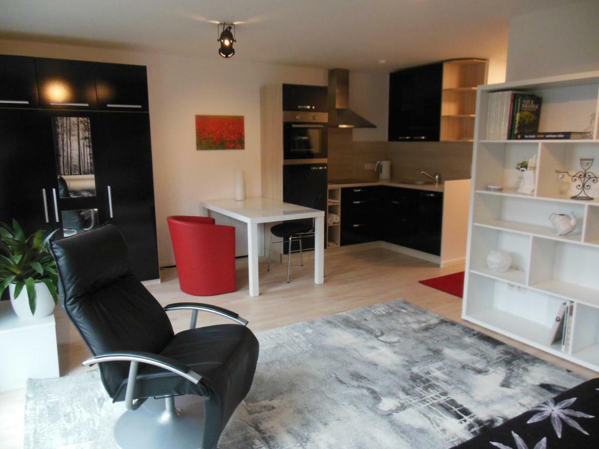 All-In-One-Studio Appartement Henstedt-Ulzburg Buitenkant foto