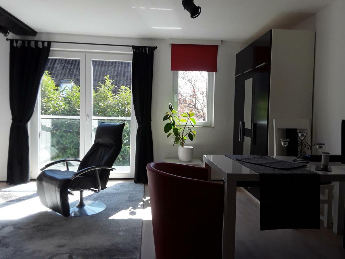 All-In-One-Studio Appartement Henstedt-Ulzburg Buitenkant foto